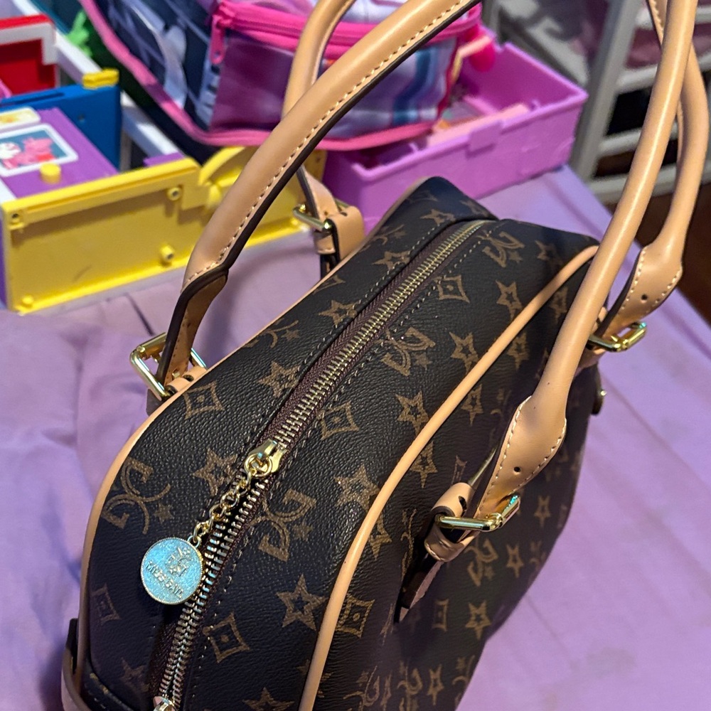 Brown Designer Handbag - Picture 2 of 4